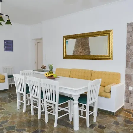 Traditional Relax Villa Zefiría