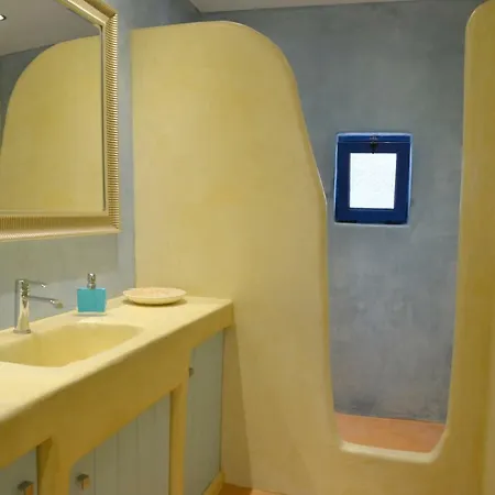 Traditional Relax Villa