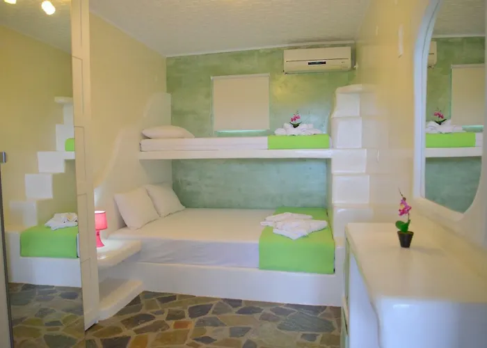 Traditional Relax Villa